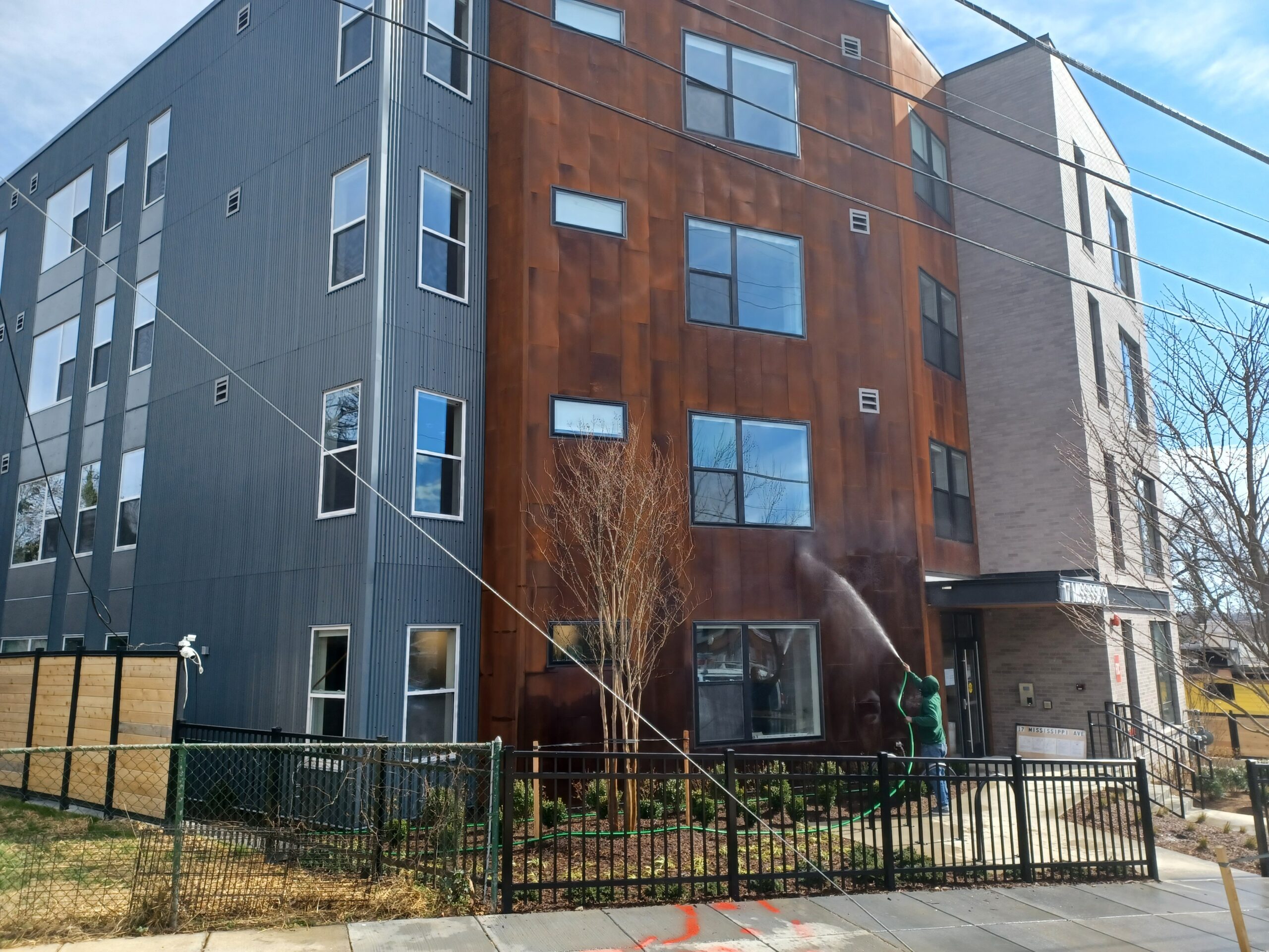 Medium Ris Windows MID RISE 3 - NORTHEAST WINDOWS USA